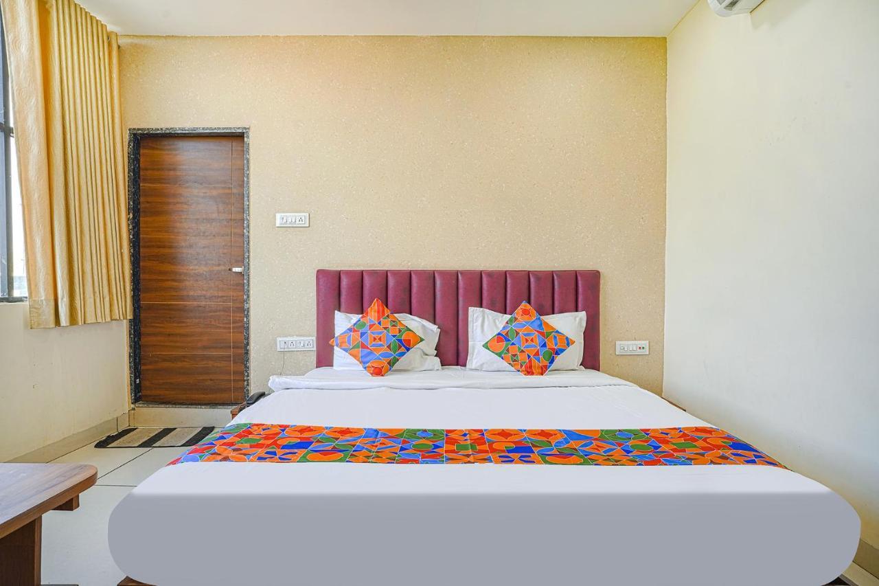 Fabhotel Sukh Vilas Індаур Екстер'єр фото