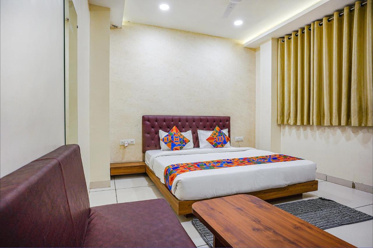 Fabhotel Sukh Vilas Індаур Екстер'єр фото